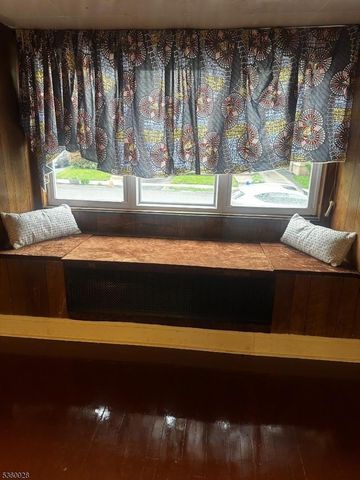 152 Ivy St, Newark City, NJ 07106