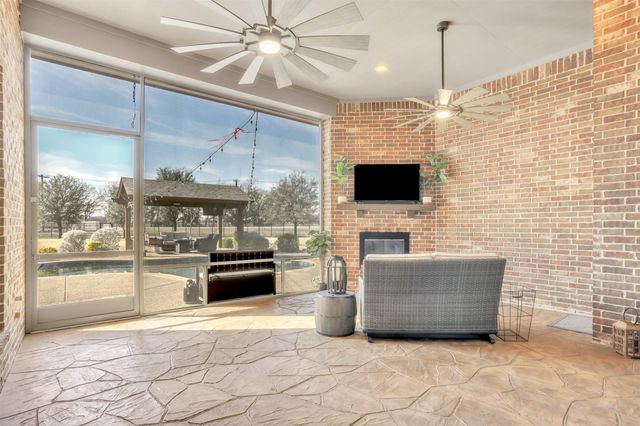 4408 Lake Breeze Drive, Mckinney, TX 75071