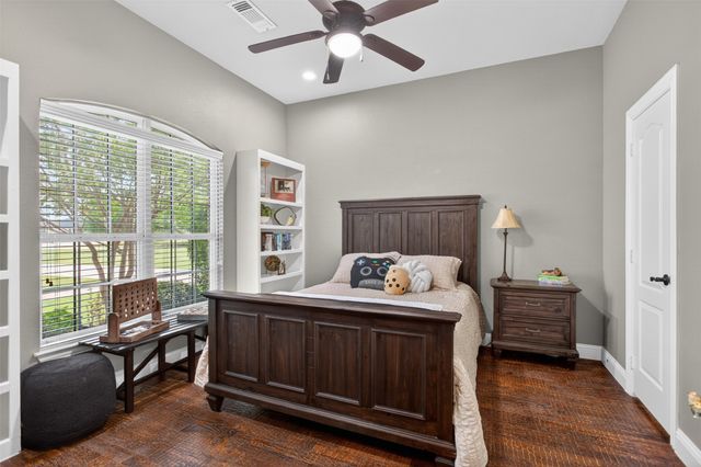 4408 Lake Breeze Drive, Mckinney, TX 75071