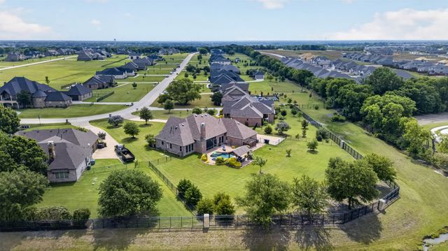 4408 Lake Breeze Drive, Mckinney, TX 75071