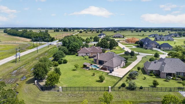 4408 Lake Breeze Drive, Mckinney, TX 75071