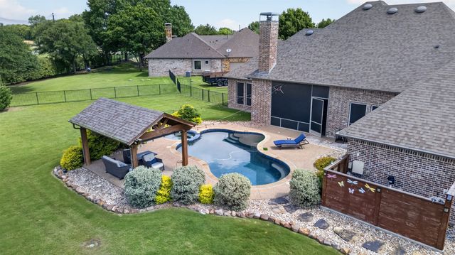 4408 Lake Breeze Drive, Mckinney, TX 75071