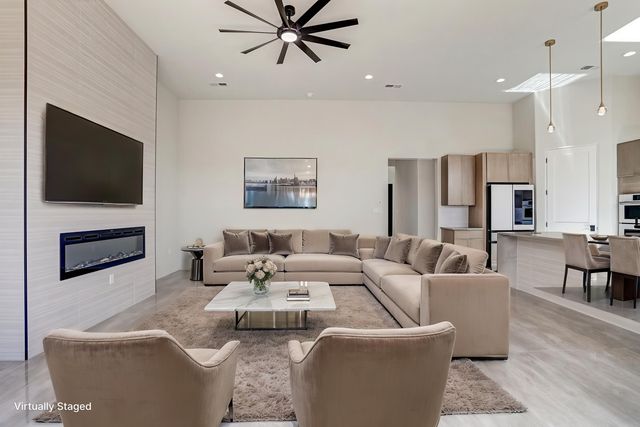922 Nicholas Court, Bernalillo, NM 87004