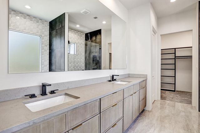922 Nicholas Court, Bernalillo, NM 87004