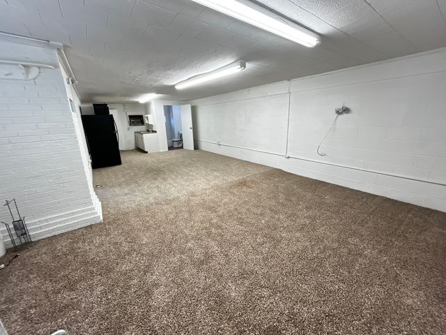 923 N 9TH Street, Midlothian, TX 76065