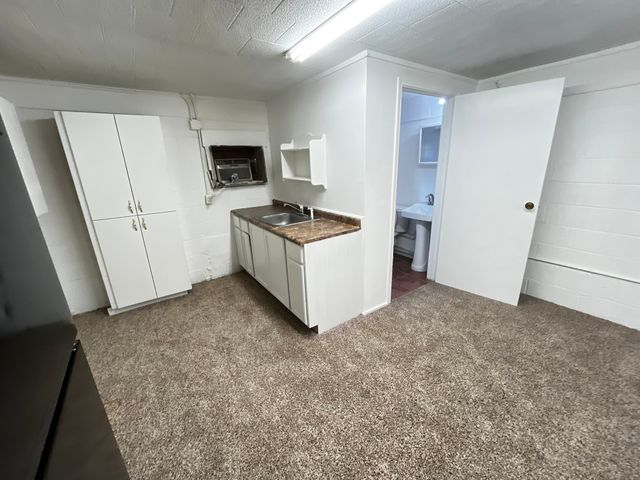 923 N 9TH Street, Midlothian, TX 76065