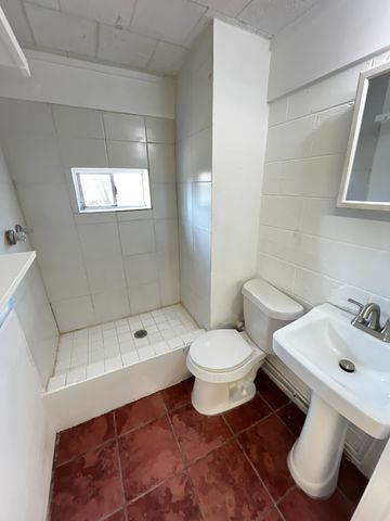 923 N 9TH Street, Midlothian, TX 76065