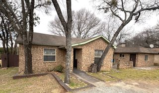923 N 9TH Street, Midlothian, TX 76065