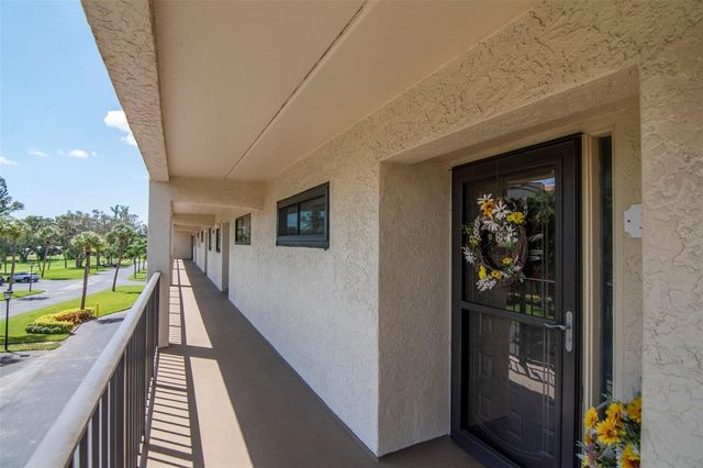 9450 HARBOR GREENS WAY 308, Seminole, FL 33776