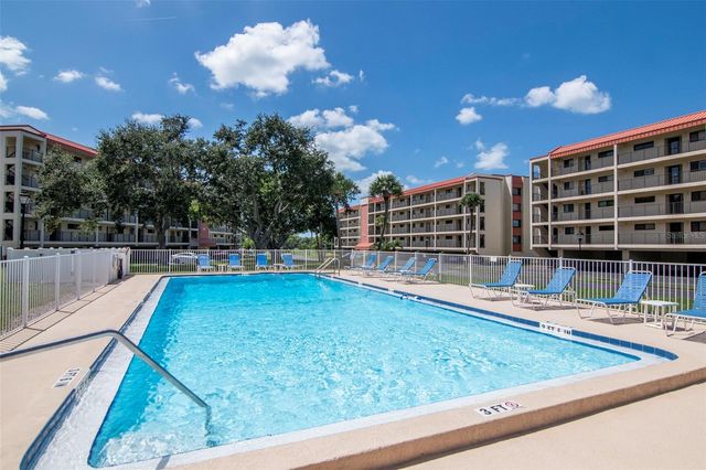 9450 HARBOR GREENS WAY 308, Seminole, FL 33776