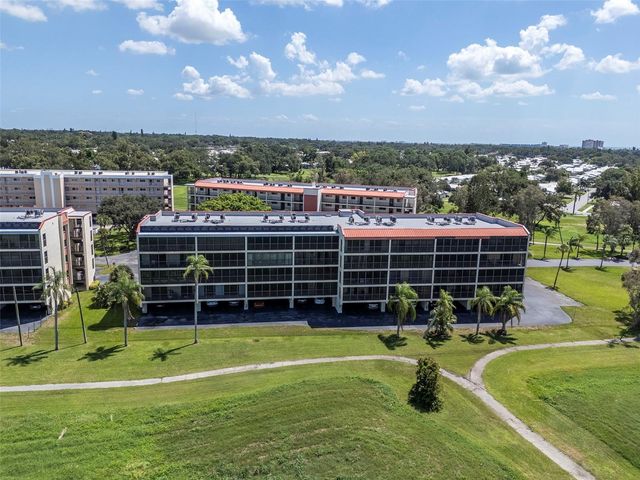 9450 HARBOR GREENS WAY 308, Seminole, FL 33776