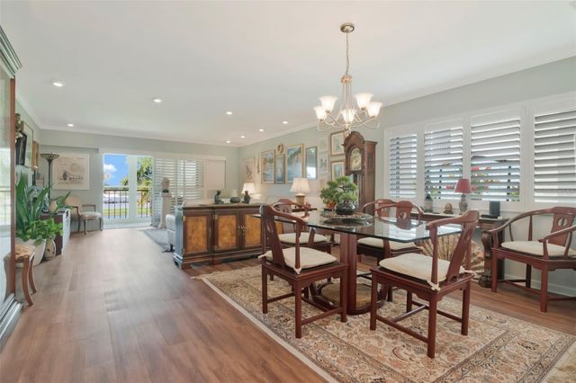 9450 HARBOR GREENS WAY 308, Seminole, FL 33776