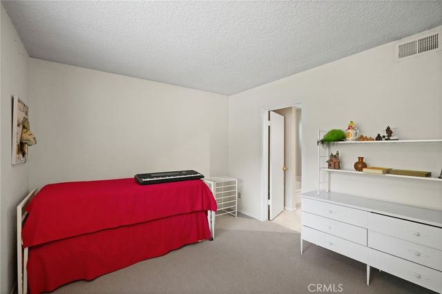 4300 Vanalden Avenue, Tarzana, CA 91356