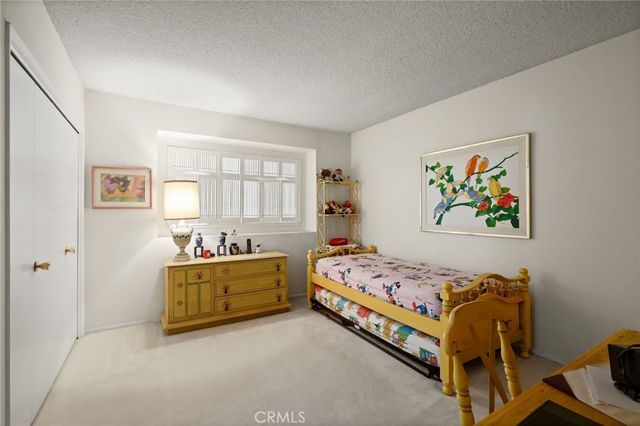 4300 Vanalden Avenue, Tarzana, CA 91356