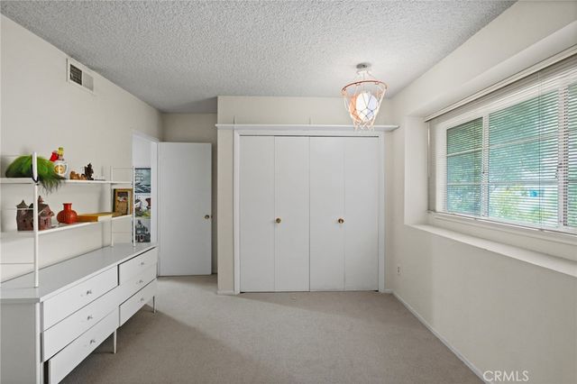 4300 Vanalden Avenue, Tarzana, CA 91356