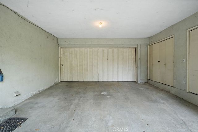 4300 Vanalden Avenue, Tarzana, CA 91356