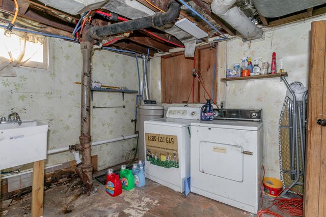 1321 N OLIVE ST, Mexico, MO 65265