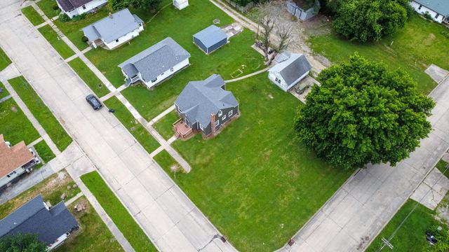 1321 N OLIVE ST, Mexico, MO 65265
