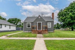 1321 N OLIVE ST, Mexico, MO 65265