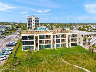 829 1ST Street, 3-D, Jacksonville Beach, FL 32250