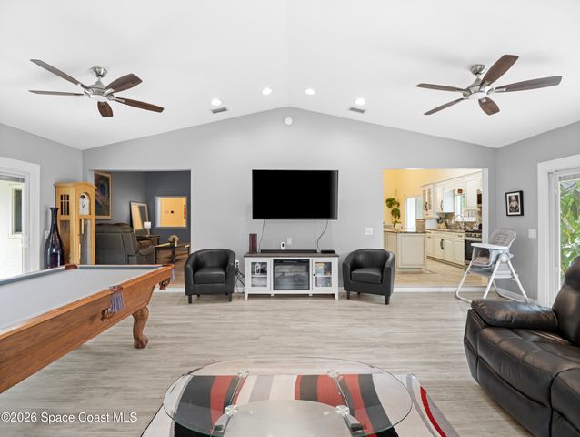 2582 Empire Avenue E, Melbourne, FL 32934