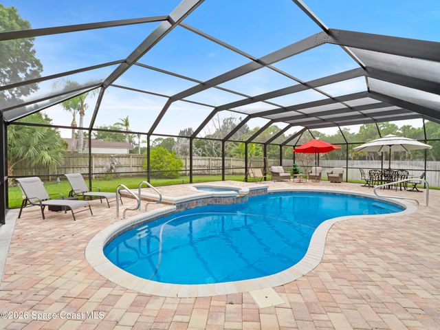 2582 Empire Avenue E, Melbourne, FL 32934