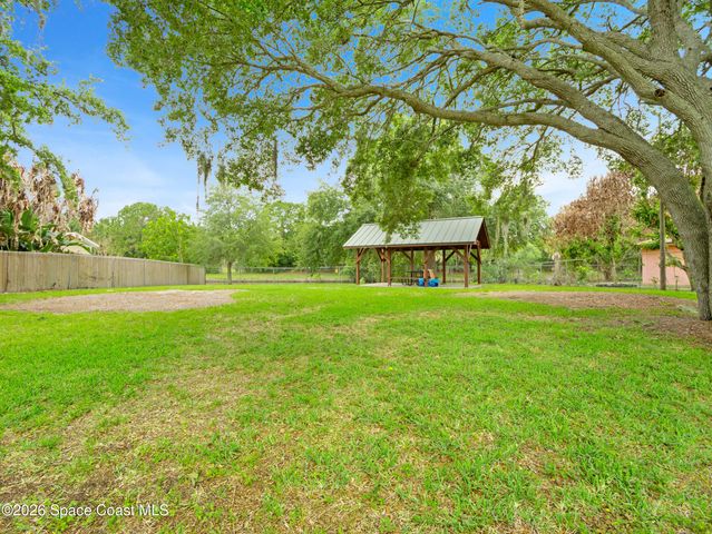 2582 Empire Avenue E, Melbourne, FL 32934