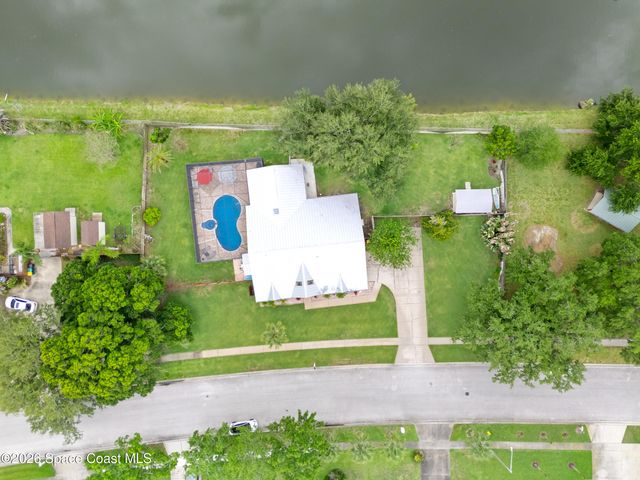2582 Empire Avenue E, Melbourne, FL 32934
