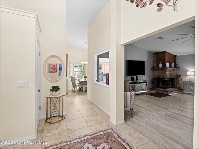 2582 Empire Avenue E, Melbourne, FL 32934