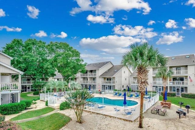 1860 Auburn Ln Apt 19D, Surfside Beach, SC 29575