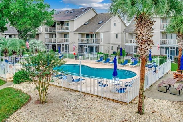 1860 Auburn Ln Apt 19D, Surfside Beach, SC 29575