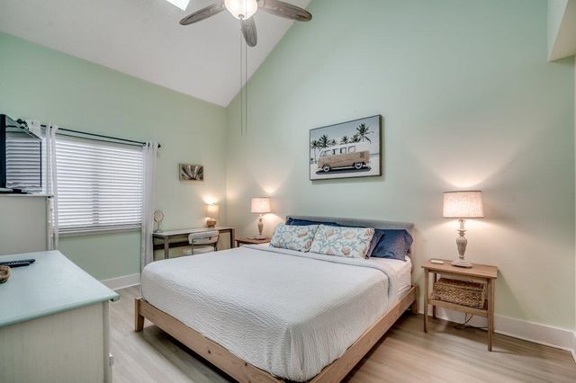 1860 Auburn Ln Apt 19D, Surfside Beach, SC 29575