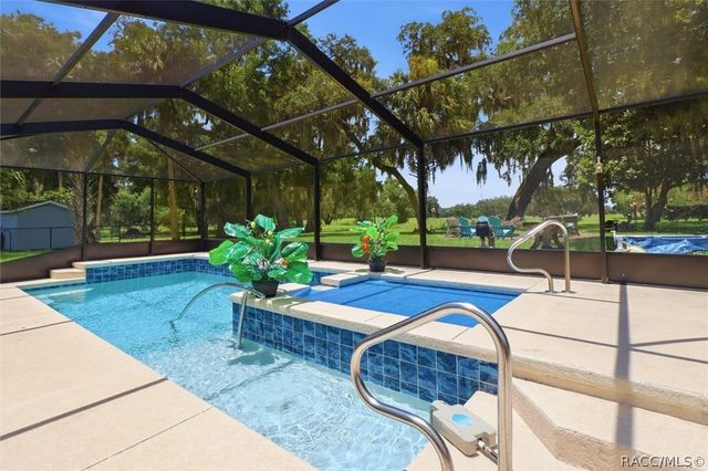 4825 E Connell Lake Drive, Inverness, FL 34453