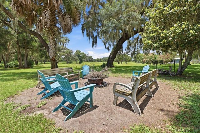 4825 E Connell Lake Drive, Inverness, FL 34453