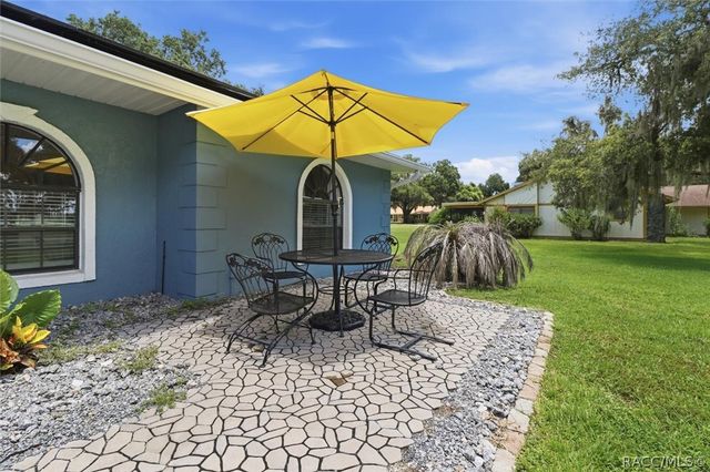 4825 E Connell Lake Drive, Inverness, FL 34453