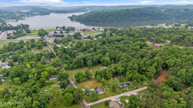 533 Greenwood St s, Kingston, TN 37763