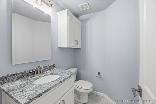 6418 E 127th Street S, Bixby, OK 74008