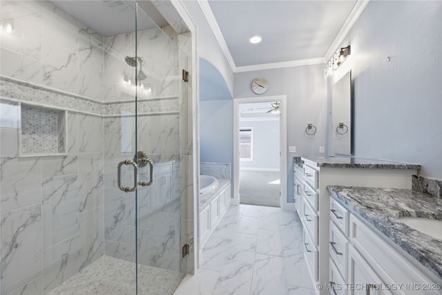 6418 E 127th Street S, Bixby, OK 74008