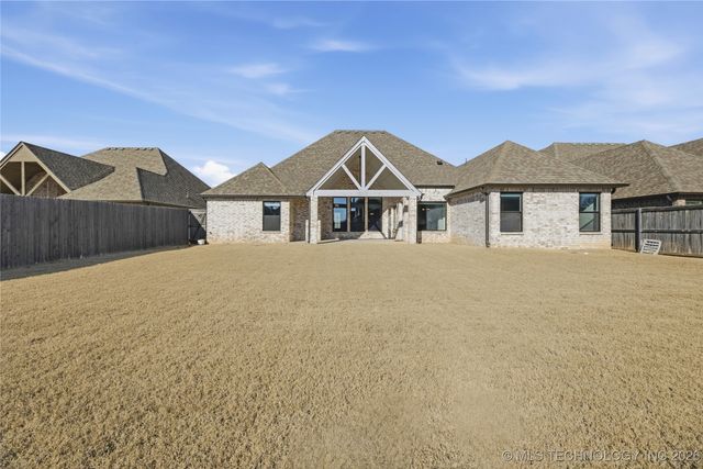 6418 E 127th Street S, Bixby, OK 74008