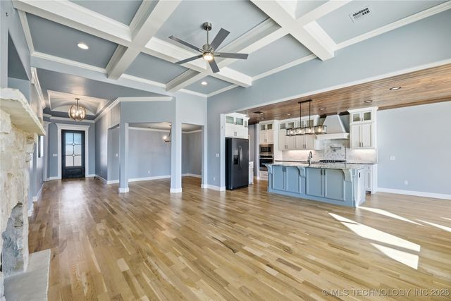 6418 E 127th Street S, Bixby, OK 74008