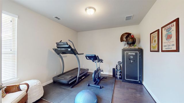 512 Emerson Drive, Rockwall, TX 75087