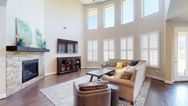 512 Emerson Drive, Rockwall, TX 75087