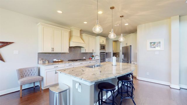 512 Emerson Drive, Rockwall, TX 75087