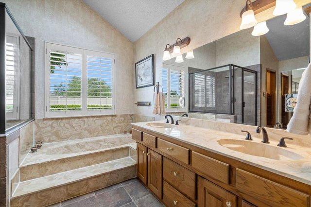 118 Longhorn, Horseshoe Bay, TX 78657