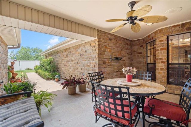 118 Longhorn, Horseshoe Bay, TX 78657