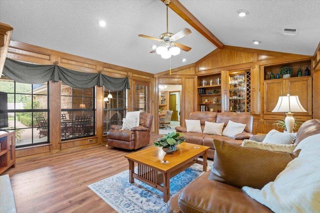 118 Longhorn, Horseshoe Bay, TX 78657
