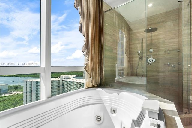15811 Collins Avenue 2606, Sunny Isles Beach, FL 33160