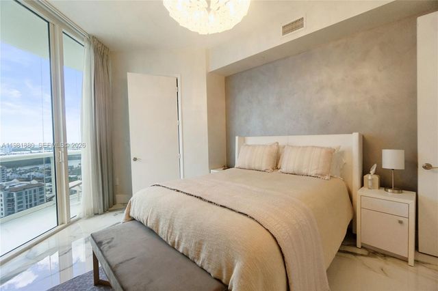 15811 Collins Avenue 2606, Sunny Isles Beach, FL 33160