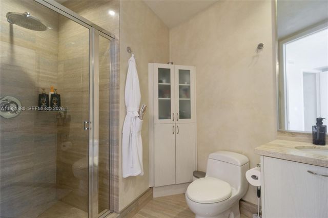 15811 Collins Avenue 2606, Sunny Isles Beach, FL 33160