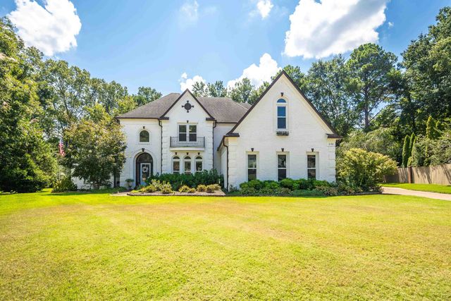 2182 HOUSTON PASS CV, Collierville, TN 38139
